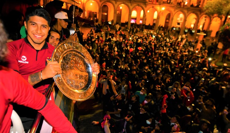 Arequipa: así recibió la hinchada al FBC Melgar tras ganar torneo Apertura (GALERÍA)