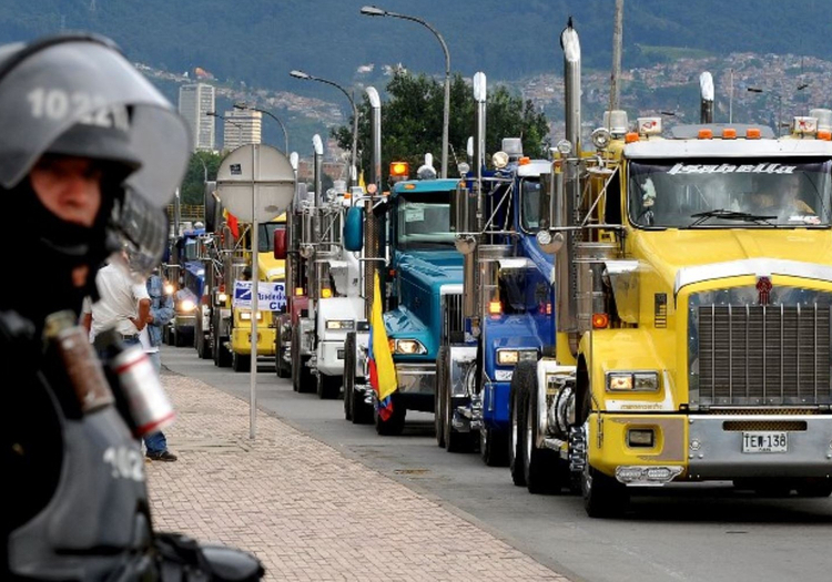 Desde Arequipa anuncian se levanta paro de transportistas a nivel nacional  