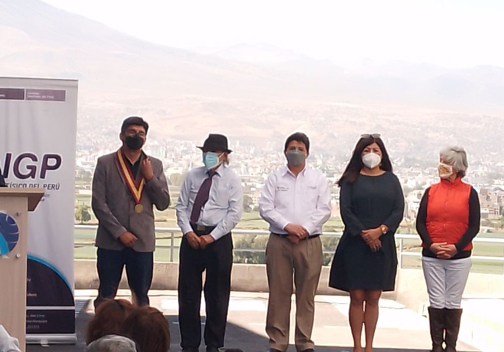 Pedro Castillo fue recibido en Arequipa entre críticas y el apoyo de un grupo de simpatizantes (VIDEO)