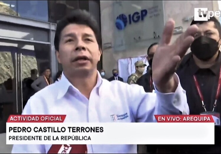 Pedro Castillo evasivo ante pedido de inhabilitación: "¿Alguna pregunta que interese al país?"