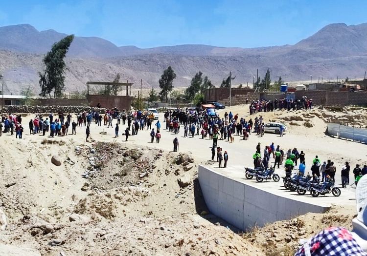 Arequipa: enfrentamientos por invasión en Cayma termina con 5 heridos y ollas comunes afectadas