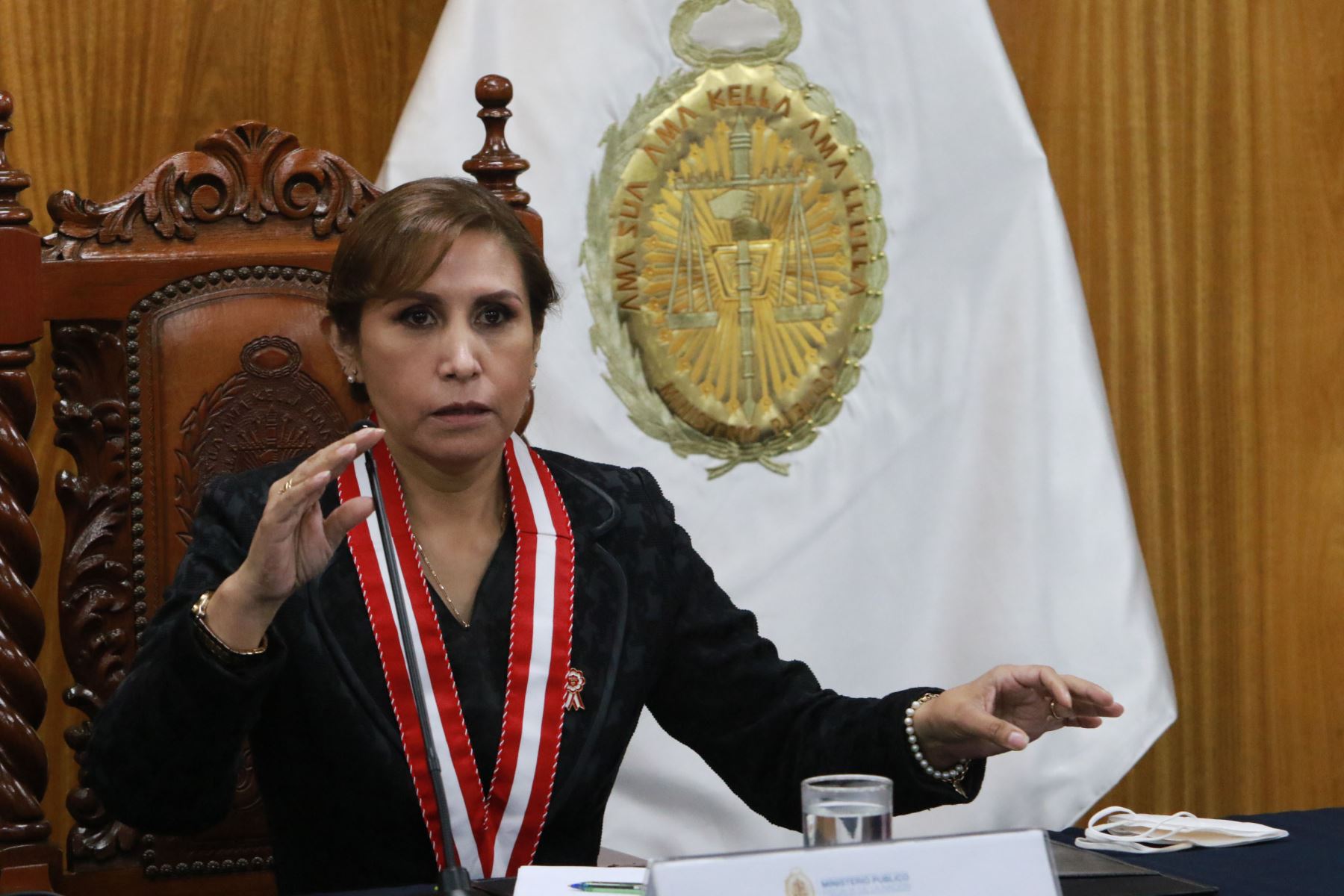 ¿Por qué han denunciado penalmente a la actual Fiscal de la Nación Patricia Benavides?