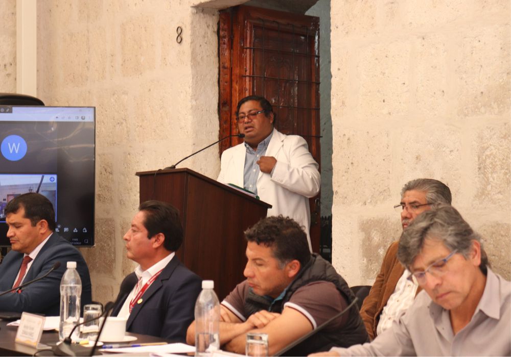 Arequipa: Consejo Regional no censuró en interpelación a Gerente Regional de Salud