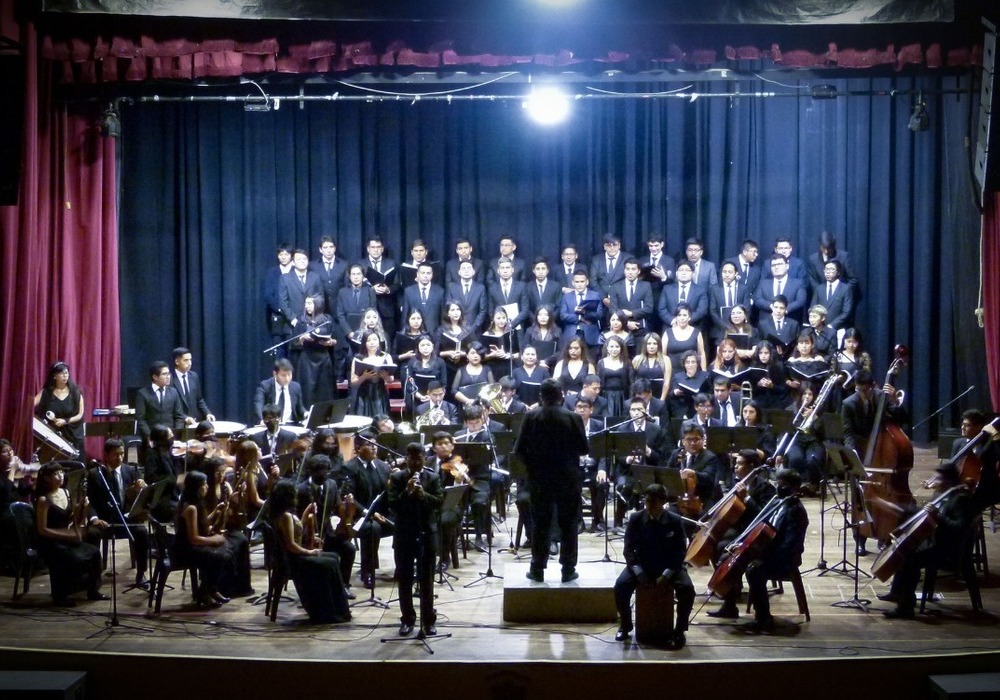 Gran concierto de más de cien artistas arequipeños