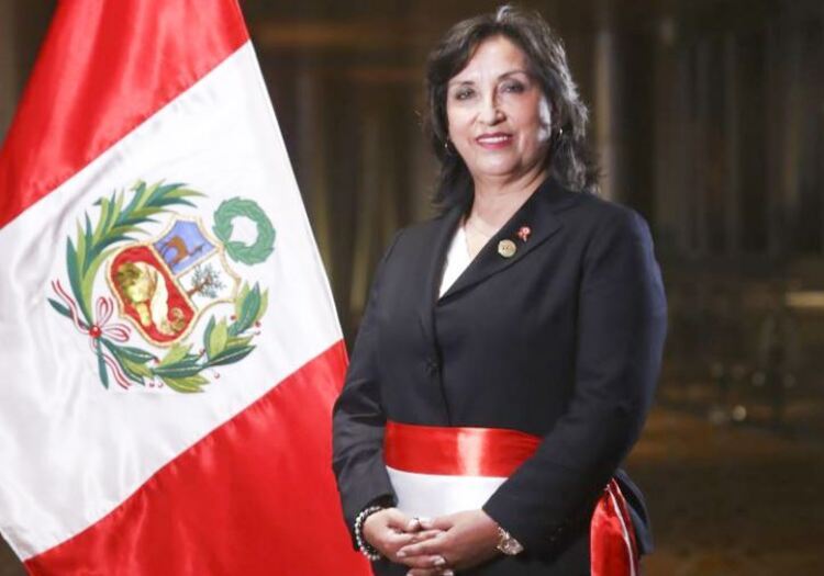 ¿Quién es Dina Ercilia Boluarte Zegarra, la primera presidenta del Perú?   