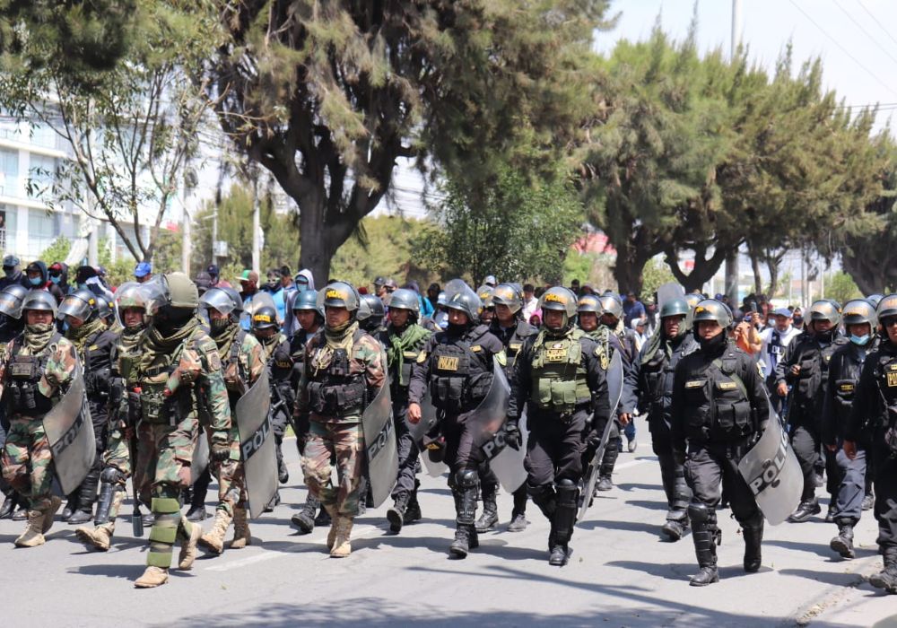 Protestas en Arequipa: cerca de 2 mil militares controlan las calles en estado de emergencia