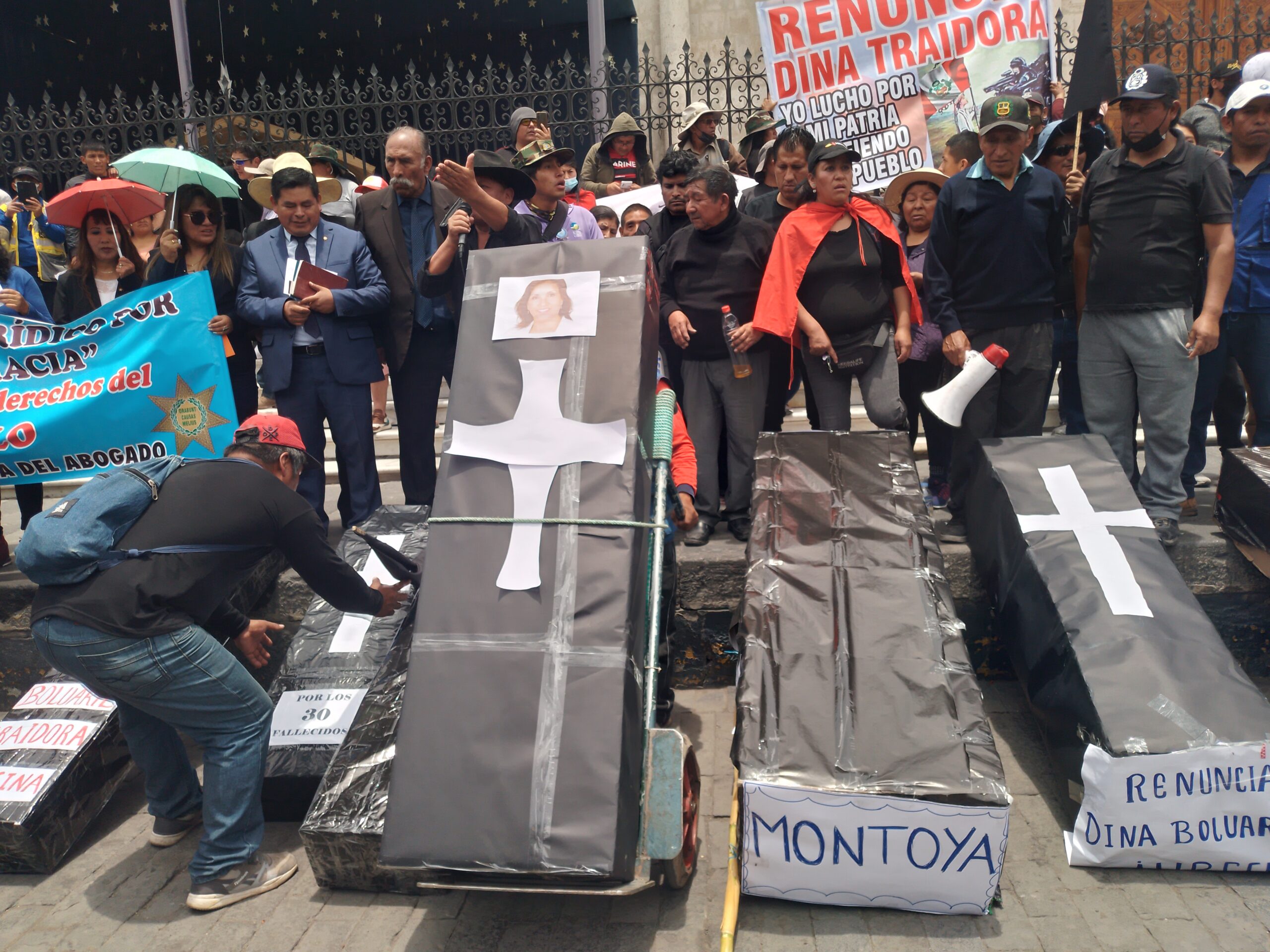 Arequipa: Así se desarrolló el primer día de marchas exigiendo el cierre del Congreso