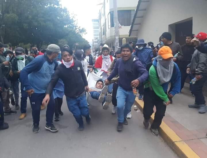 Cusco: Sube a 67 el número de heridos y llegan miles a la ciudad imperial en apoyo al paro