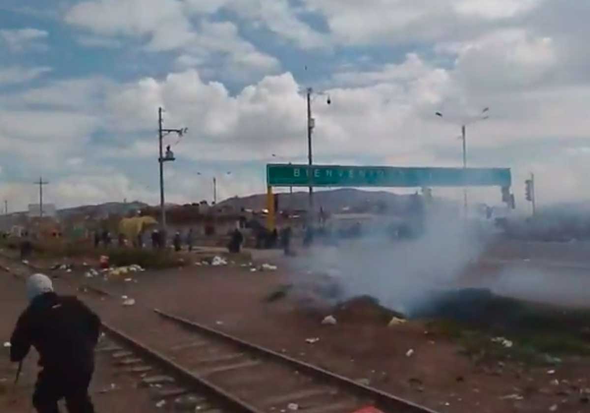 Puno: enfrentamientos en aeropuerto de Juliaca dejan heridos de bala (VIDEO)