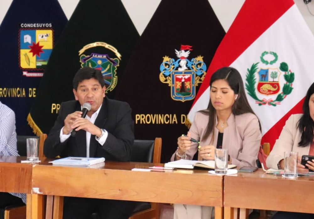 Arequipa: evalúan entrega de bonos y Reactiva Perú 3 para afectados en sector turismo y por huaycos