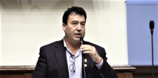 Edwin Martínez, Arequipa