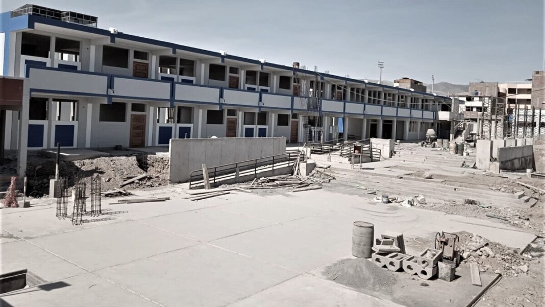 Colegio en Mollendo sin acabar, Arequipa
