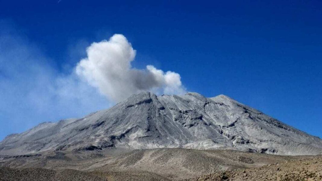 volcan-ubinas-probable-evacuacion-de-poblacion