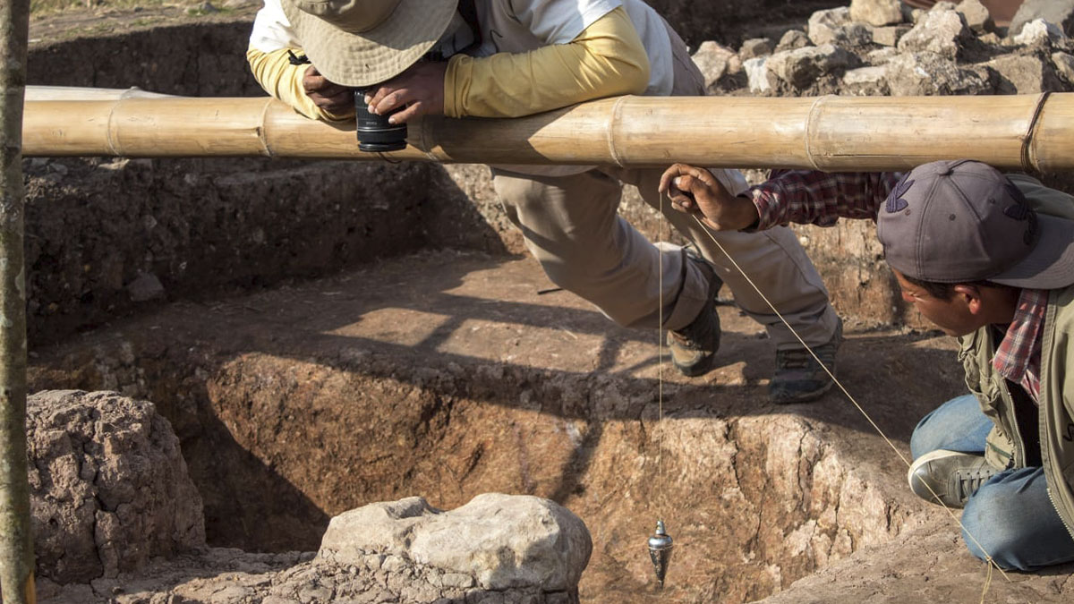 tumba cajamarca sacerdote 3000 años pacopampa arqueólogos