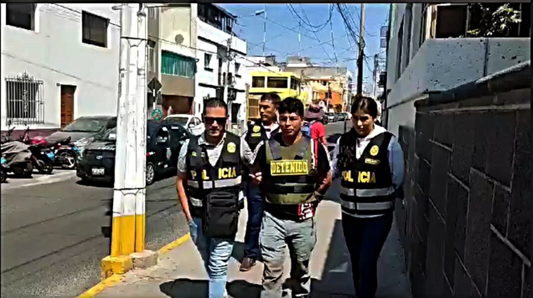 Arequipa: policía recaptura a robacasas