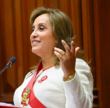 Dina Boluarte quedará libre de toda investigación hasta que termine su mandato gracias a fallo del TC.