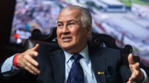 entrevista-alfonso-lopez-chau-ahora-nacion-red-de-medios-regionales-del-peru-elecciones-2026-foto-referencial