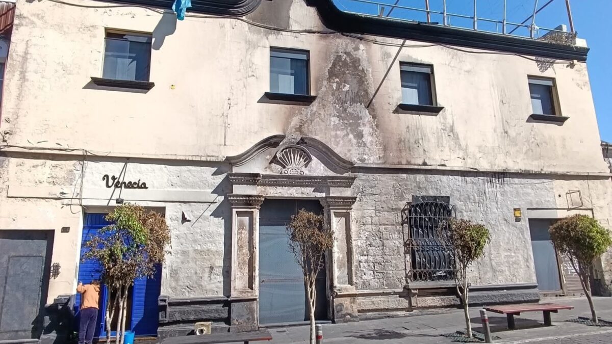 Arequipa: casona desalojada funcionó como discoteca LGTB clandestina y hospedaje de extranjeros