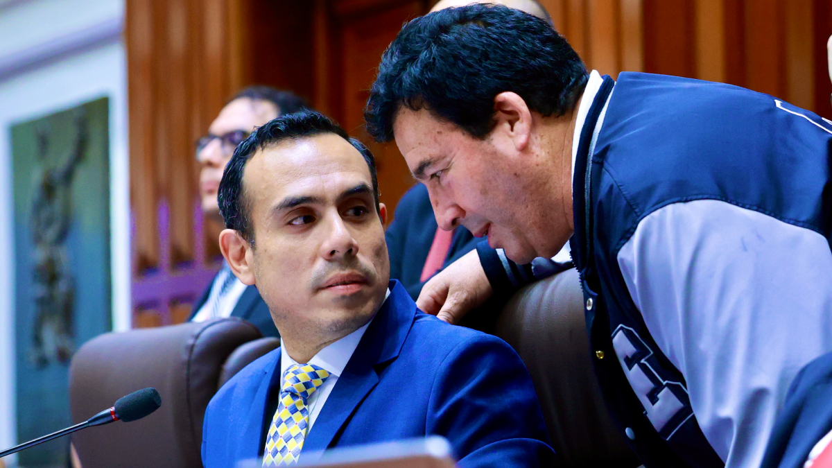 Presidente del Congreso propone reelección para rectores de universidades públicas