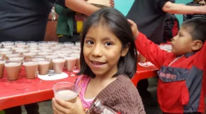 chocolatada-benefica-mercado-san-camilo