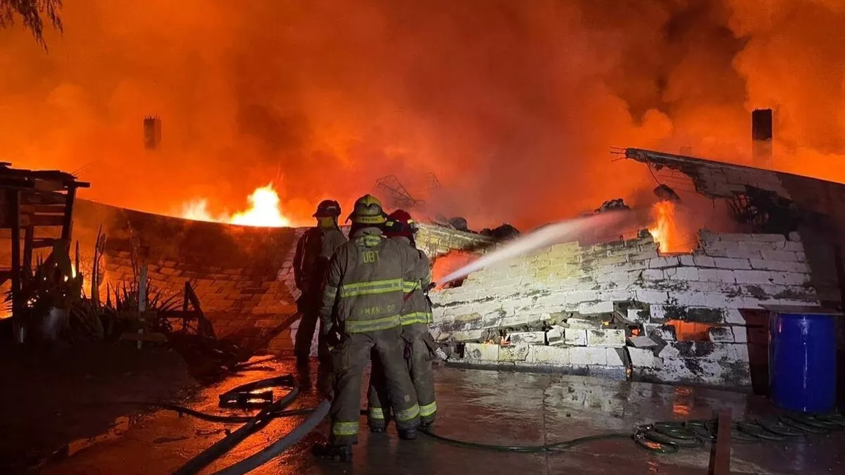 incendios-nochebuena-navidad-arequipa-bomberos-emergencias-2025-referencial