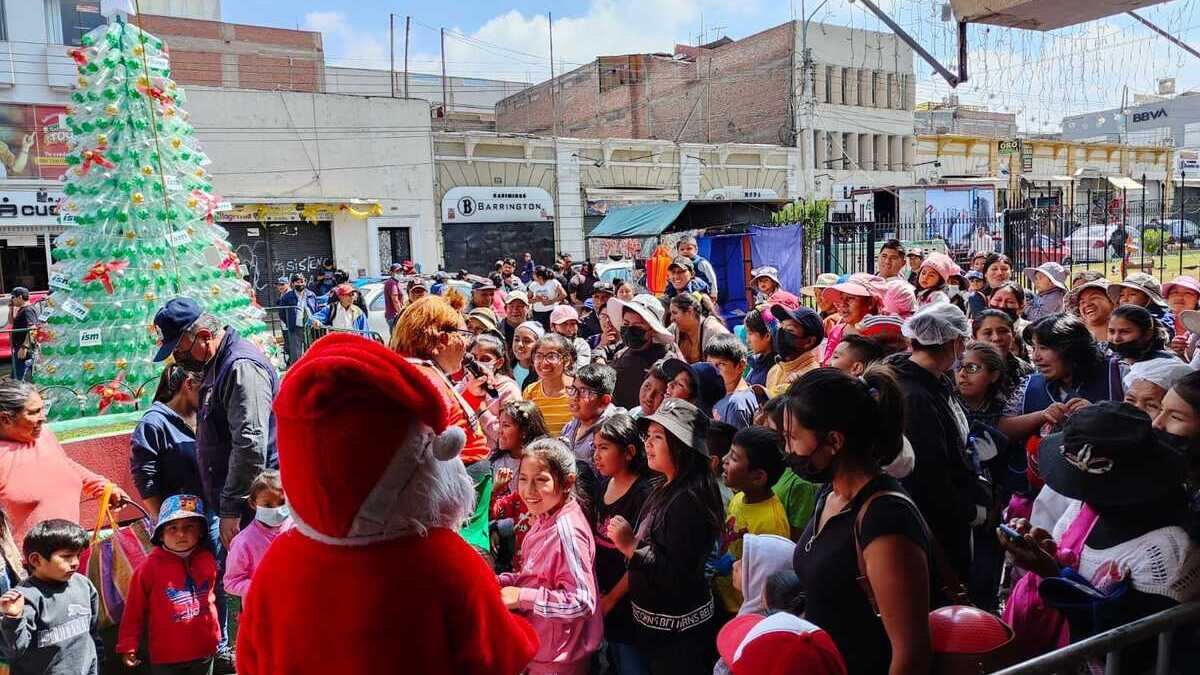 Arequipa Navidad Mercado San Camilo