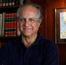 francisco-diez-canseco-candidato-presidencial-peru-accion-elecciones-2026