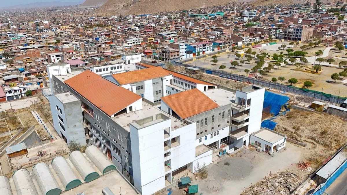hospital-maritza-campos-buena-pro-gobierno-regional-de-arequipa-obras-inconclusas-2026