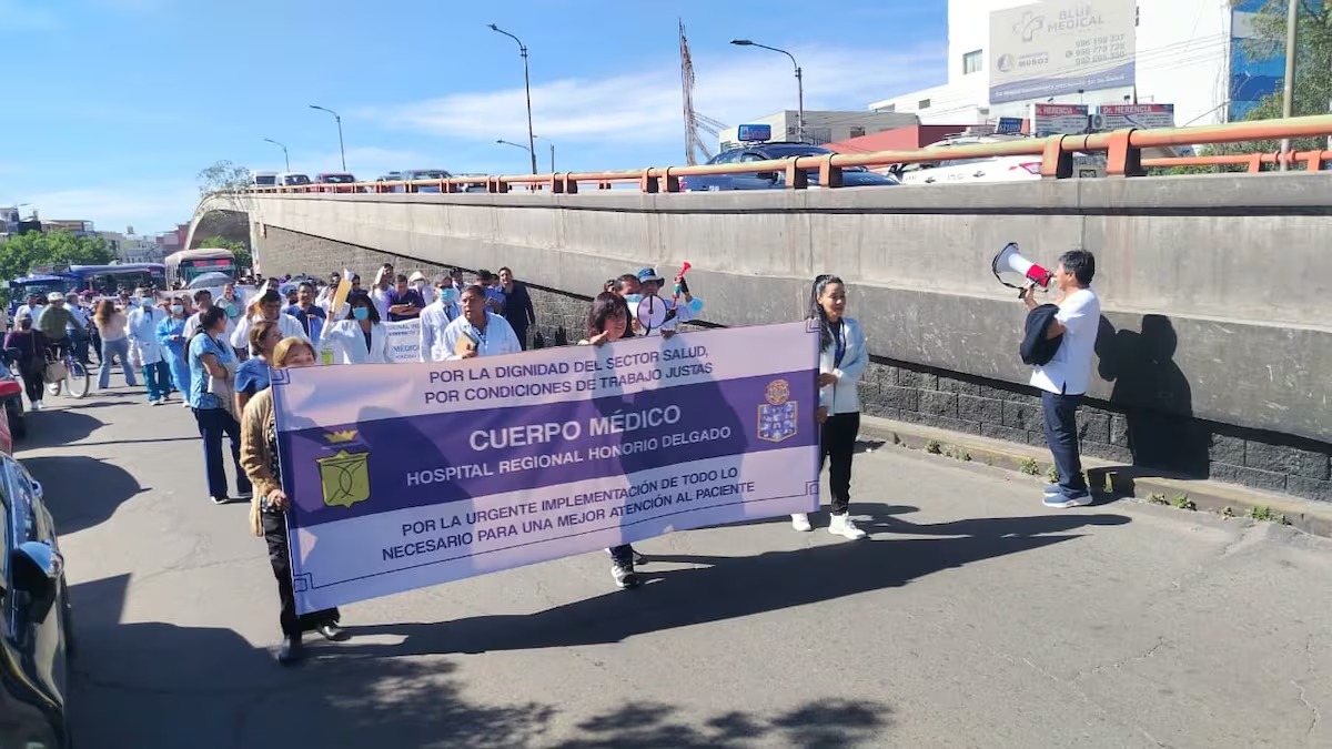 Arequipa Huelga Medicos