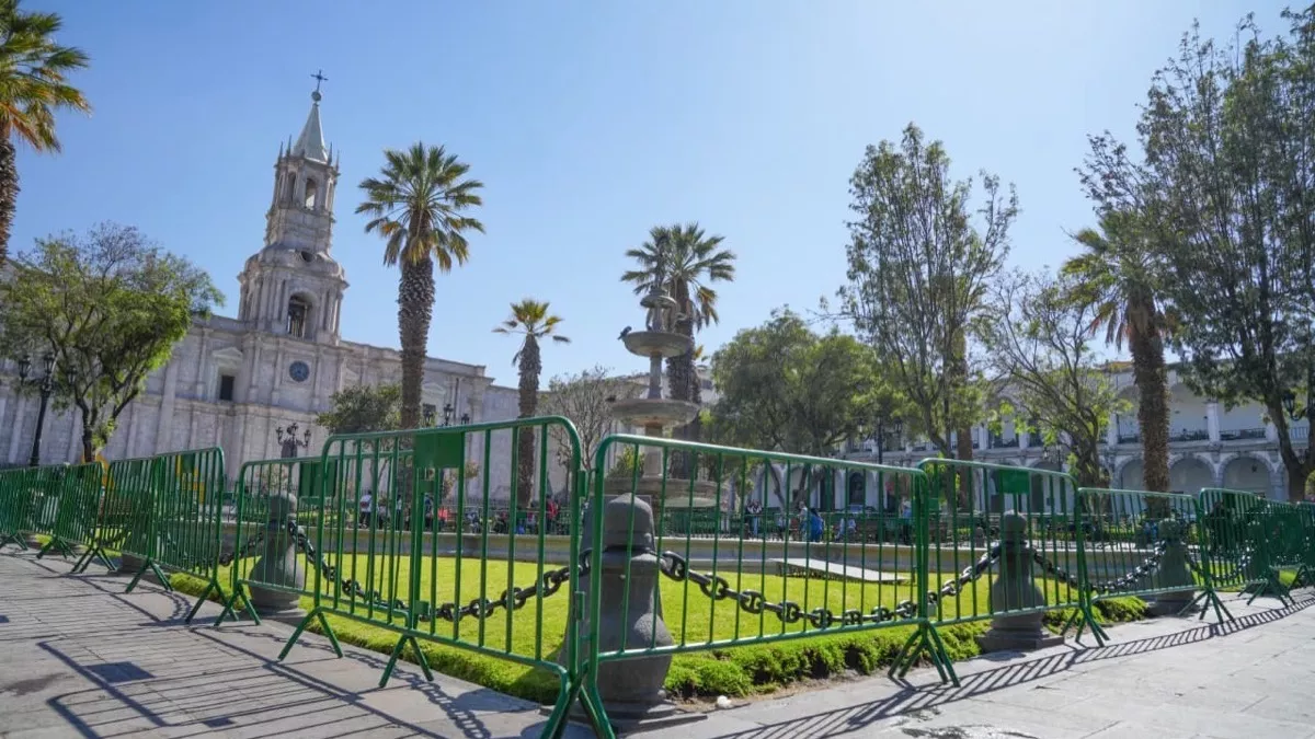 municipalidad-de-arequipa-restricciones-plaza-de-armas-san-valentin-carnavales-2026