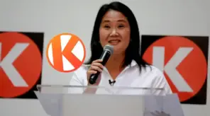 Candidata al Senado por Fuerza Popular pasa vergüenza en debate y deja en ridículo al partido (VIDEO)