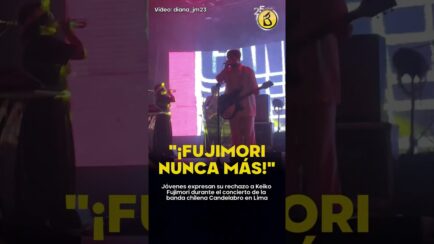 RECHAZAN A KEIKO | Jóvenes expresan su rechazo contra Keiko Fujimori durante concierto en Lima (VIDEO)