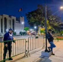 Municipalidad de Arequipa insiste en cierre nocturno de Plaza España