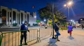 Municipalidad de Arequipa insiste en cierre nocturno de Plaza España